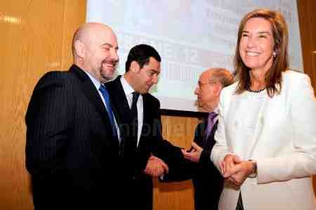 La ministra de Sanidad, Servicios Sociales e Igualdad se reúne con el CERMI