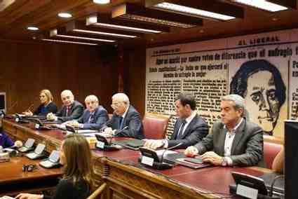 La Comisión General de las CCAA en el Senado, con Imbroda como presidente, queda constituida