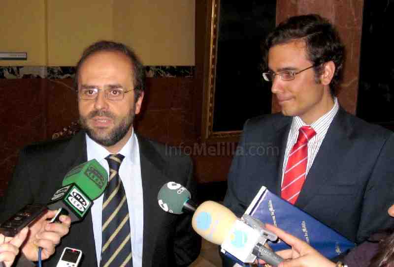 Santiago Chiva y Javier Murciano, director y subdirector del Colegio Mayor