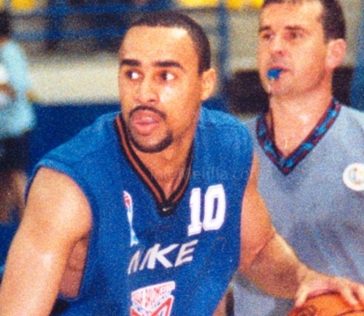 CB Melilla tuvo en Ron Rutland a un gran base