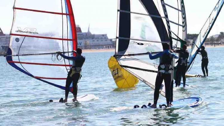 Windsurf: Vicente de Juan el más rápido a tabla