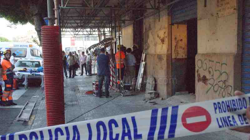 Fallece un obrero de la construcción tras un derrumbe en el interior de un edificio en rehabilitación