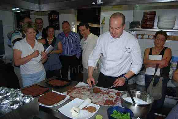 Finaliza el curso de Operaciones básicas de cocina para inmigrantes organizado por Mare Nostrum