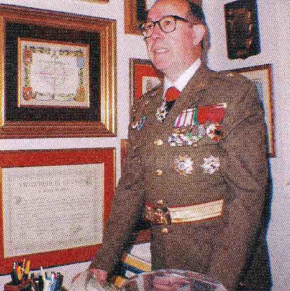 Francisco A. Cañete Páez es el autor del libro