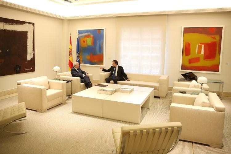 Ambos dirigentes políticos han conversado sobre los problemas de Melilla