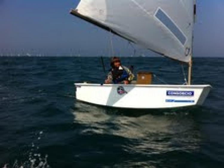 Vela: Arturo Chao, campeón de Melilla de la clase optimist 2012