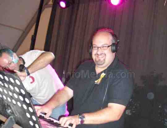 José María Chamorro ofrece un concierto de Jazz Didáctico en el Campus melillense