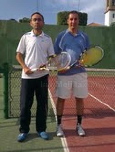 Axel Fernandez y Pablo Martínez repiten final en el “Torneo Amigos del Tenis” del Circuito Melillense de Veteranos