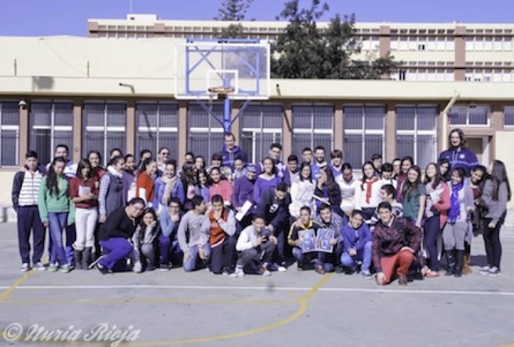Una representación del Melilla Baloncesto visita el IES Leopoldo Queipo