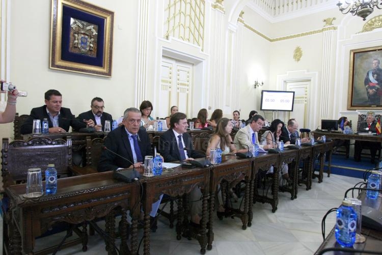 La Asamblea aprueba el Presupuesto para 2012 a pesar de las carencias en aspectos sociales que denuncia la oposición