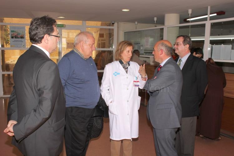 Se ha interesado por la situación de los diferentes centros de salud de la ciudad y de sus trabajado