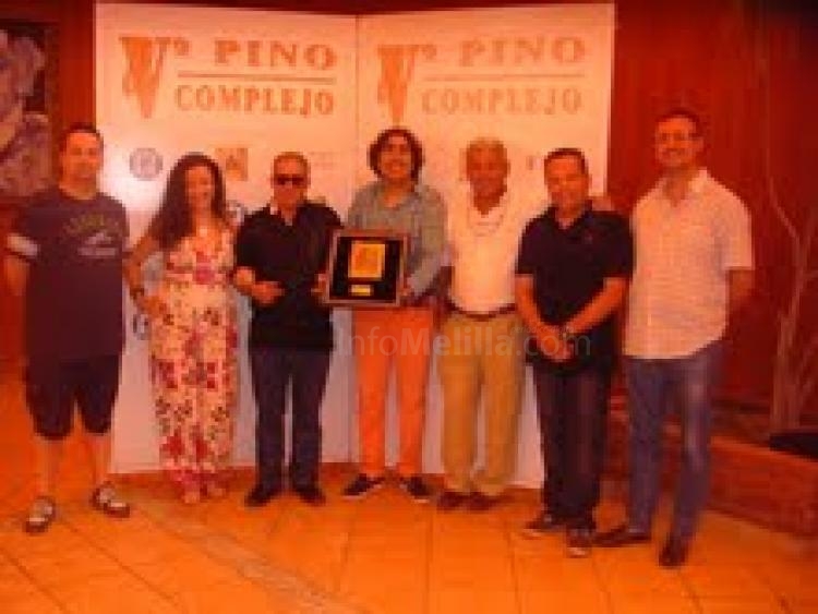 Deporte/Sociedad: El Showman , Larry, recibe la metopa de la APDM