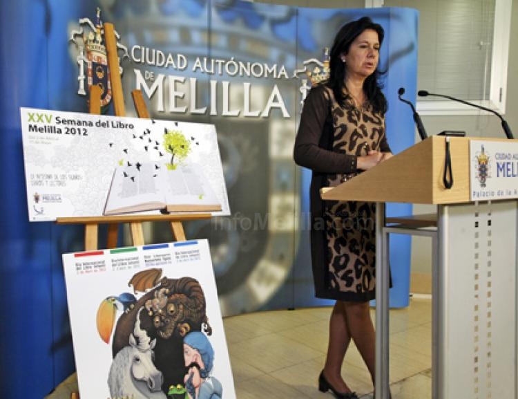 Simi Chocrón, consejera de Cultura, ha presentado la XXV Semana del Libro en Melilla