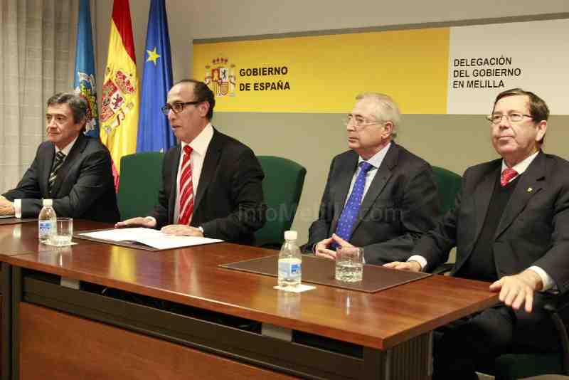 Delegación del Gobierno y Ciudad Autónoma arropan a Calzado en su toma de posesión