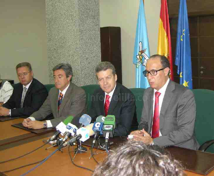 Gisbert en rueda de prensa junto al delegado del Gobierno