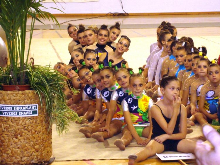 Gimnásia Rítmica: Concentración durante ésta Semana Santa de las gimnastas de comeptición nacional