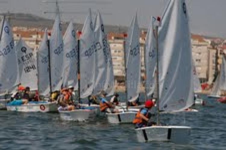 Vela: Arturo Chao, campeón de Melilla de la clase optimist 2012