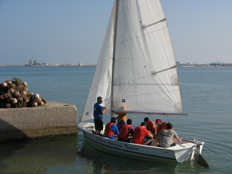 Vela: Aspanies, los primeros en participar en "Acción a la Vela"