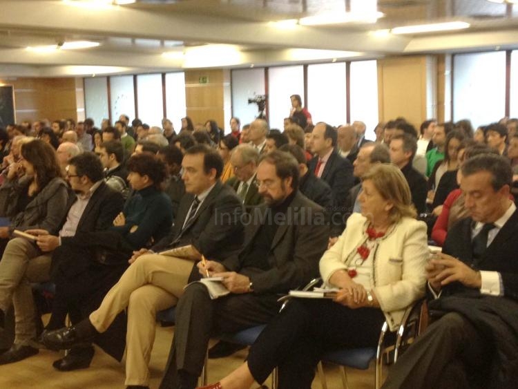 Cerca de 200 personas asisten en Madrid a la presentación del libro de FHIMADES 'El Mediterráneo tras 2011'