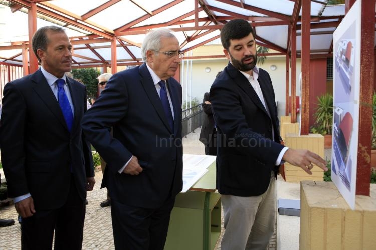 Melilla pone en marcha las obras de la cubierta de las pistas del Velázquez y da cumplida cuenta del convenio con el CSD