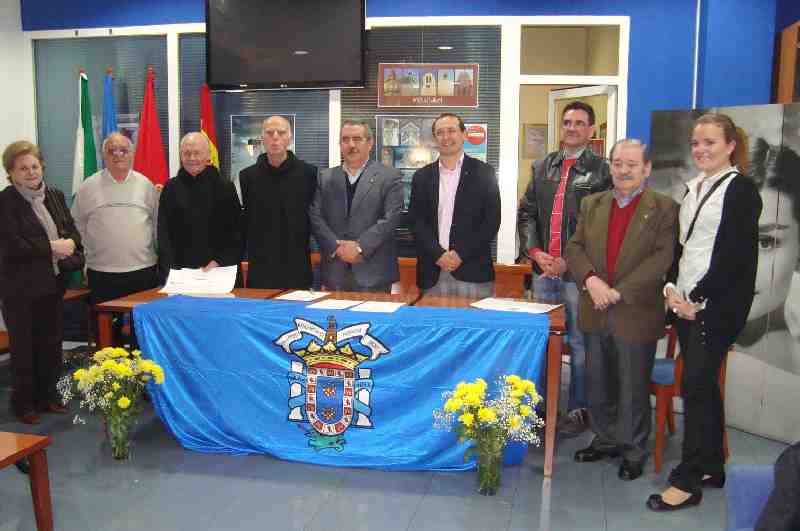 El acto se celebró en el salón social de la entidad granadina