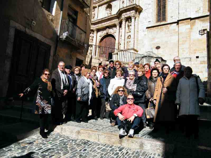 'Calçotada' y visita cultural para los socios de la Casa de Melilla en Barcelona