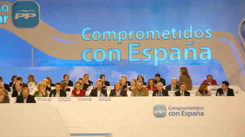 Imbroda califica de "éxito rotundo" el 17º Congreso del PP, cuyo mensaje ha supuesto una "dosis de moral" frente a la crisis