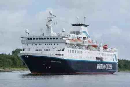 El 'Kristina Katerina' llega mañana al Puerto de Melilla con 750 turistas finlandeses