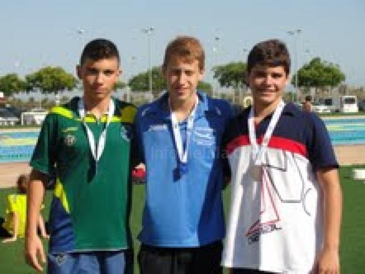 Natación: Buena actuación del club Natación Melilla en Málaga