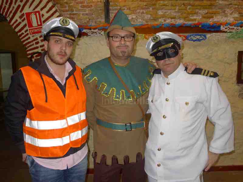 Explosión festiva en la gala de Carnaval del Club Scorpio de Aventuras