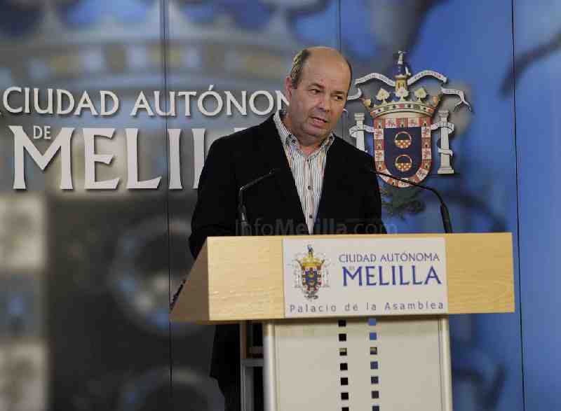 Melilla prevé reducir su carga financiera hasta el 8,81 % en 2013