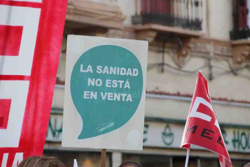 La Cumbre Social de Melilla vuelve a salir a las calles para protestar por los recortes del Gobierno