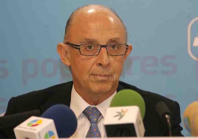 Cristóbal Montoro, ministro de Hacienda