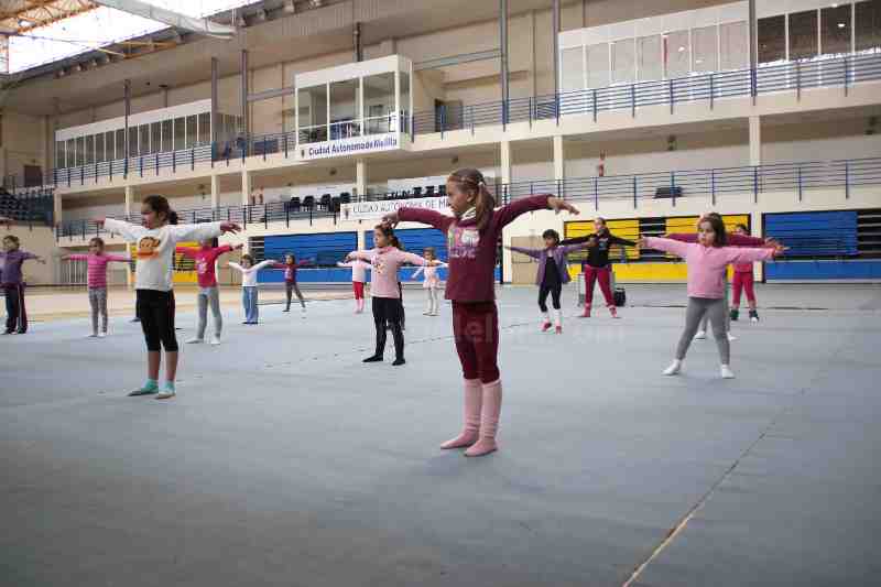 La exhibición de gimnasia ha tenido lugar en el Pabellón 'Javier Imbroda'