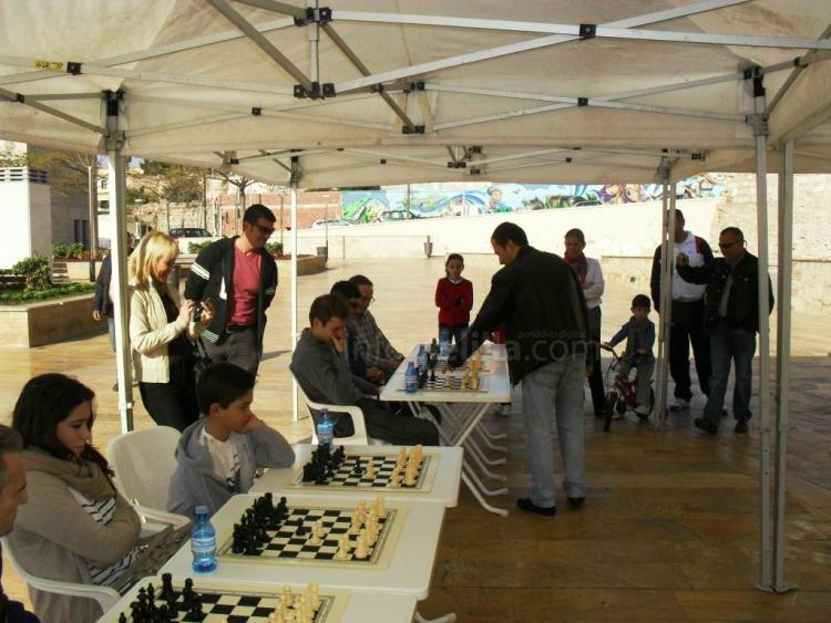 Aspecto de las simultáneas