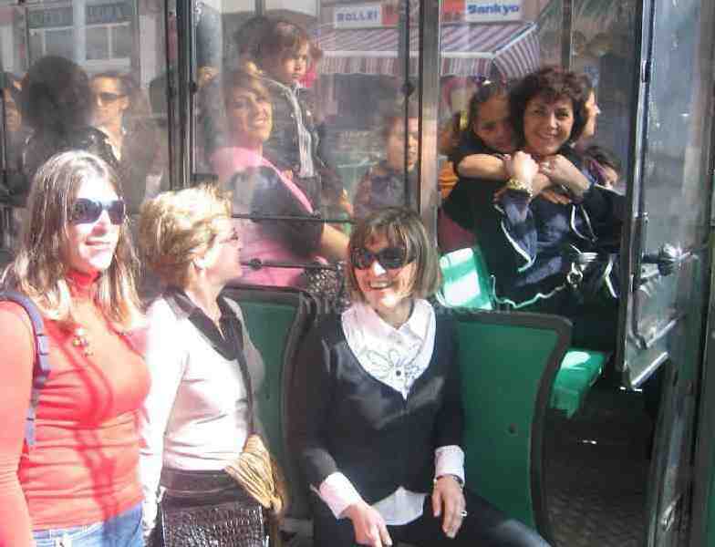 Carmina San Martín estima que 2011 fue un año "muy positivo' en el que se trabajó 'mucho y bien'