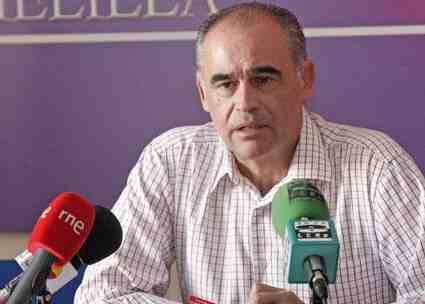 El coordinador local de UPyD, Emilio Guerra