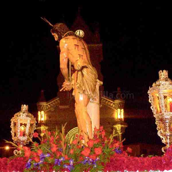 La Flagelación recurre a la informática para garantizar los portadores de trono para la Semana Santa 2012
