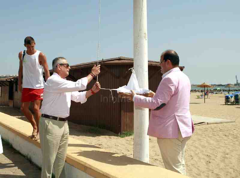 El servicio de socorrismo y salvamento de las playas recibe varios certificados de calidad por su buen funcionamiento