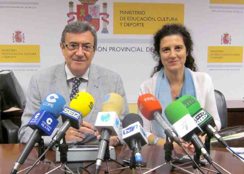 José Manuel Calzado y Anabel Domínguez, firmantes del convenio