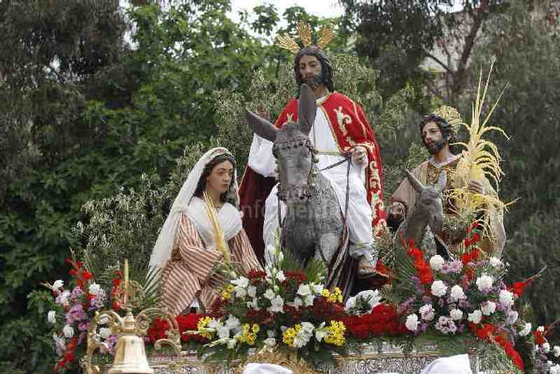 Melilla, lista para su Semana Santa pese a las dudas de lluvia y portadores