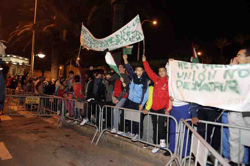 Musulmanes melillenses protestan contra la "ocupación" de Palestina