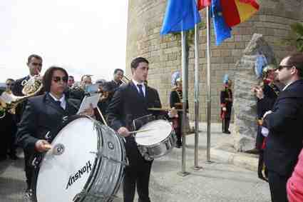 237 años después, una Melilla libre y más española que nunca conmemora el levantamiento del sitio