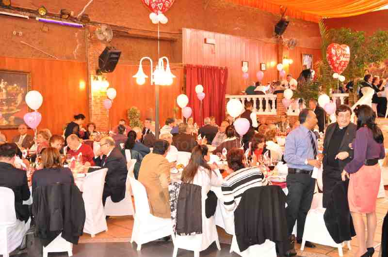 Los mayores celebran San Valentín con un gran festín