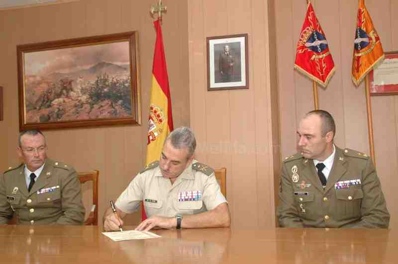 Relevo en el Mando del Batallón de Cuartel General de la COMGEMEL