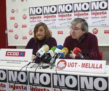 Caridad Navarro (CCOO) y Alonso Díaz (UGT)