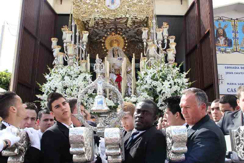 Nuevo triunfo del amor y el perdón en un Jueves Santo empañado por la lluvia