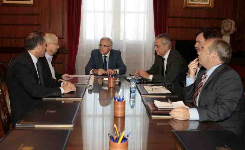 Melilla trabaja en su Plan de Movilidad para recuperar su dimensión peatonal