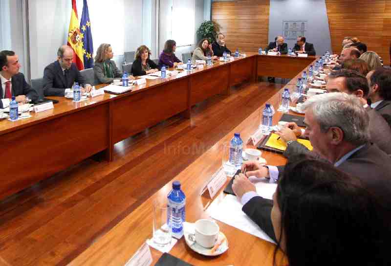 Los delegados del Gobierno deberán trabajar por la eficiencia y el trabajo conjunto entre administraciones