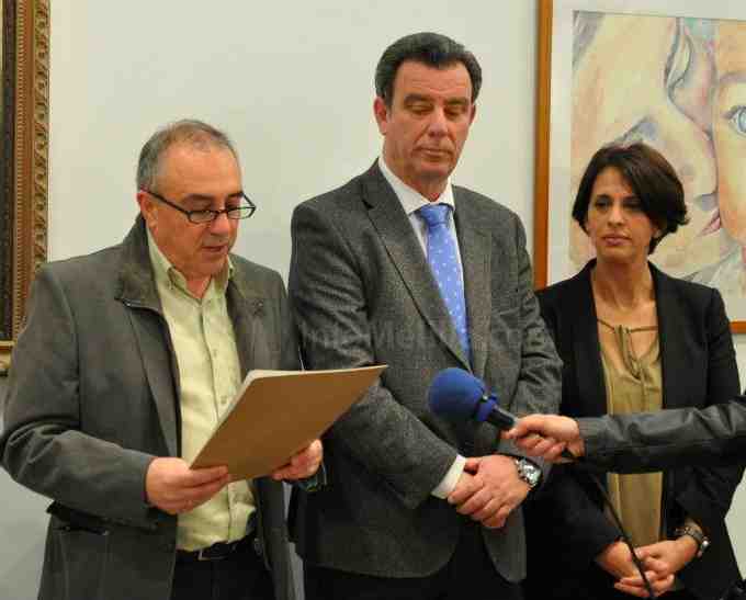 La lectura del fallo se ha llevado a cabo en la sala en la que están expuestas las obras